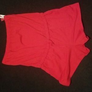 Red sleeveless jumper